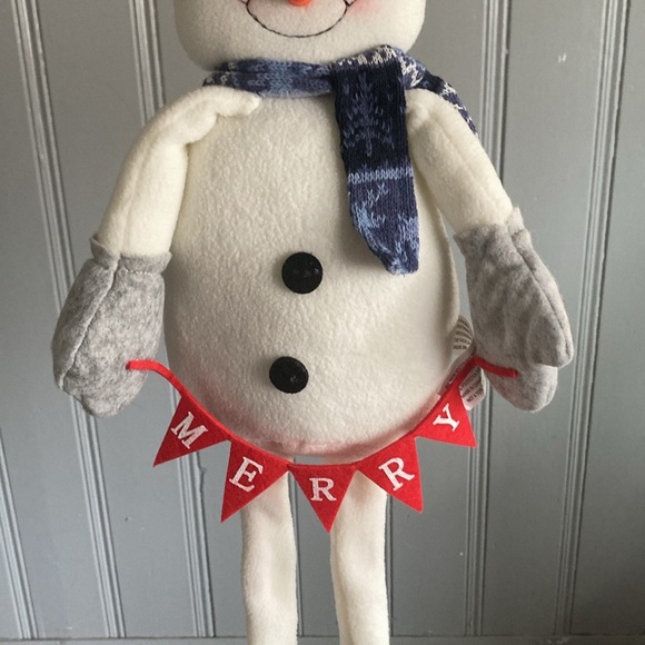 NWT- 24” Absolutely Precious- Holiday Snowman ⛄️ Decoration w/ MERRY Banner - Picture 5 of 15